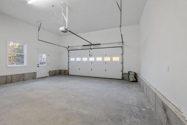 Garage Window Repair in Manassas
