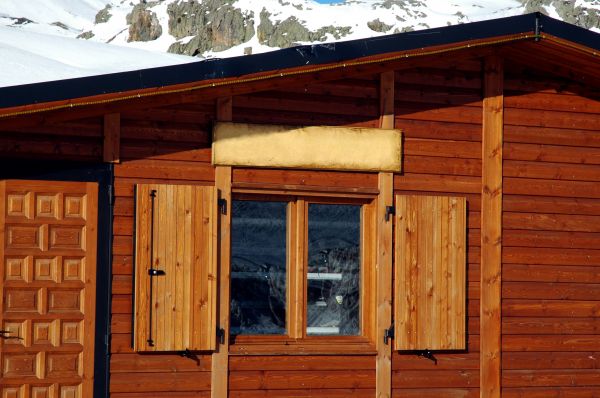Cabin Window Repair in Manassas
